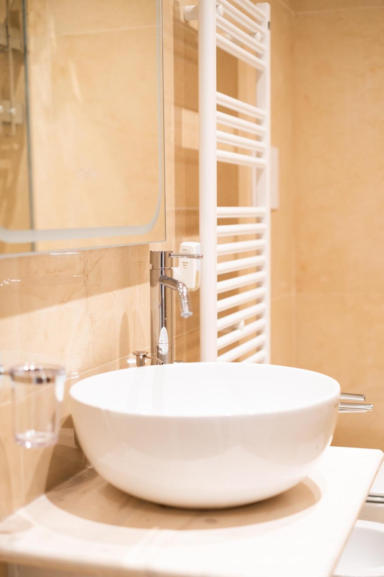 The Apulian Loft Bari - Via Celentanoアパートメント エクステリア 写真